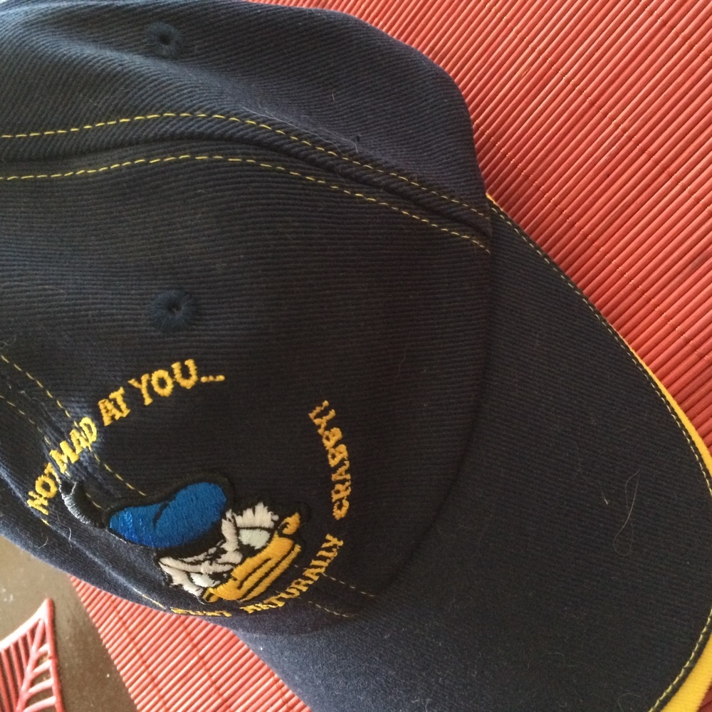 DISNEY-BASEBALL HAT - Picture 2 of 3
